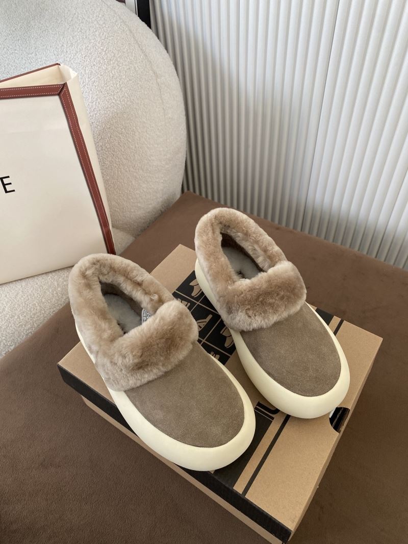 UGG Casual Shoes